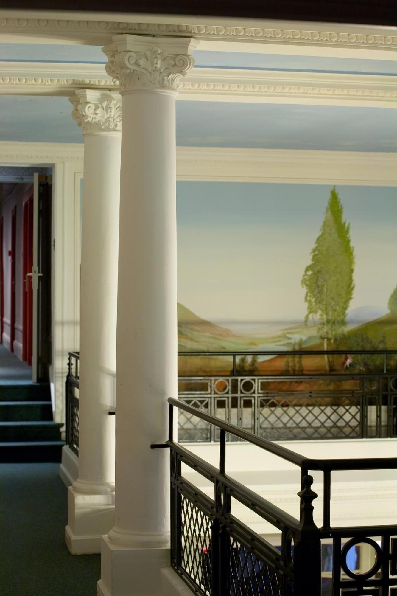 Logis Le Midland Hotel Vichy Exterior photo